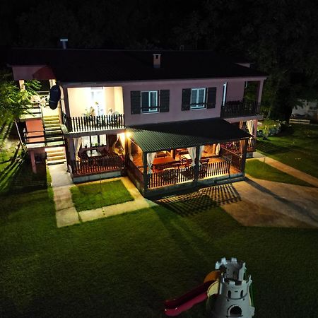 Apartments Djurovic ヴィルパザル エクステリア 写真
