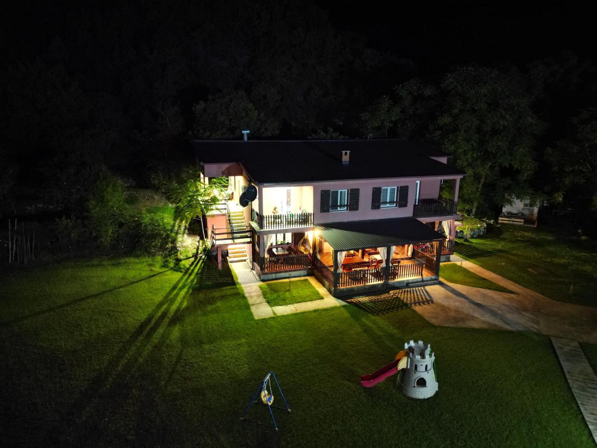 Apartments Djurovic ヴィルパザル エクステリア 写真