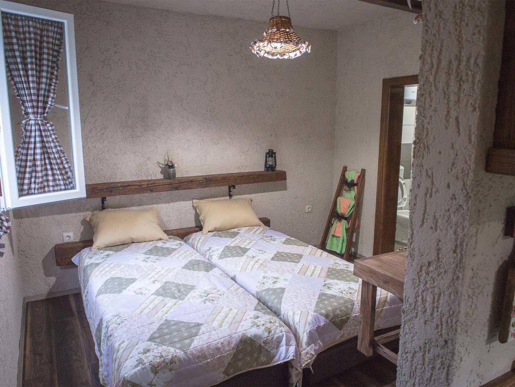 Apartments Djurovic ヴィルパザル エクステリア 写真